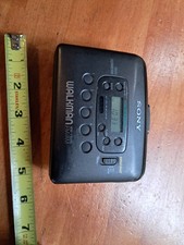 Sony Walkman WM-FX415 FM/AM Stereo Radio Cassette Player Mega Bass Works Good