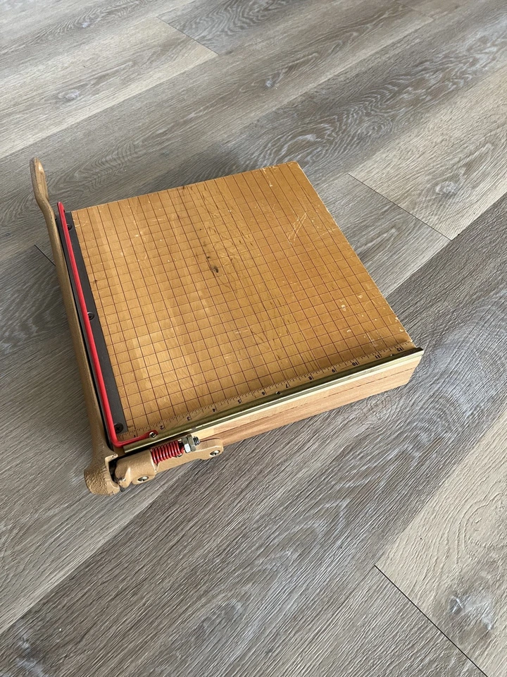 Cortador de papel vintage INGENTO 1132 - 12" madera mesa guillotina cortador manual ¡Bueno! Foto 3 de 4
