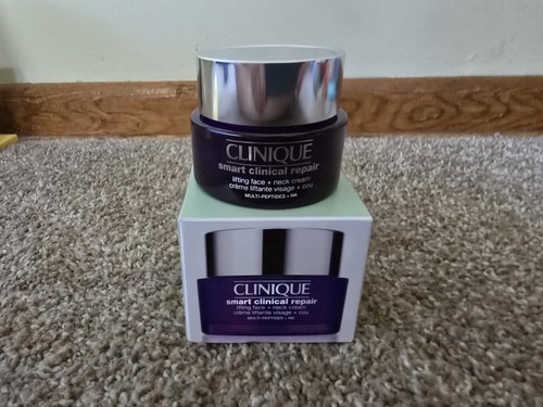 NEW CLINIQUE Smart Clinical Repair Wrinkle Correcting Cream 1.7 oz - Picture 3 of 8