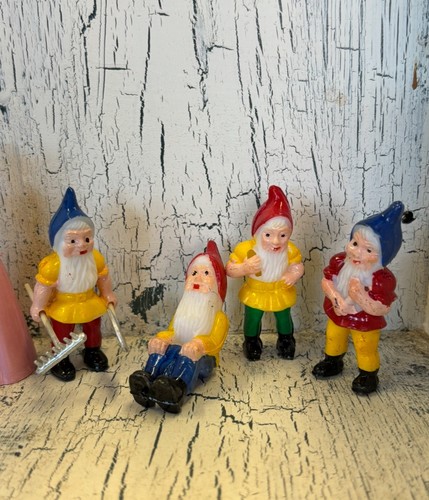 Juego de decoración de pastel de colección Blancanieves y los siete 7 enanitos SELLADO - Imagen 2 de 7