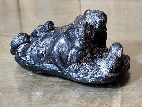 VTG Wolf Original Hand Carved Inuit Kids W/ Rabbit Soapstone Sculpture Figurine - Picture 4 of 7