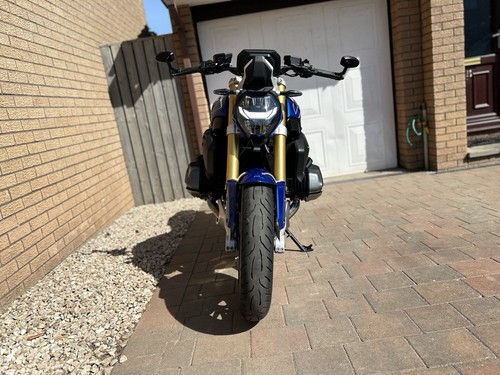 2023 BMW R1250R SE Sport - Racing Blue - FBMWSH - Dynamic/Touring/Comfort Packs - Picture 8 of 24
