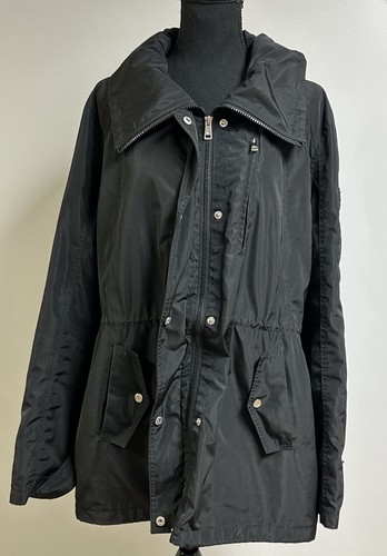 Chaqueta con Capucha Ralph Lauren Memory Anorak Cola de Golondrina Lluvia Negra Talla XL - Imagen 2 de 22