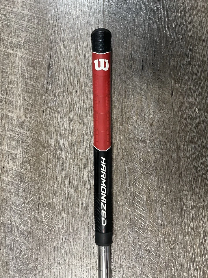 Club de Golf Wilson Armonizado Astilladora Eje de Acero con Empuñadura Para Hombres Diestros Cuña Foto 4 de 4