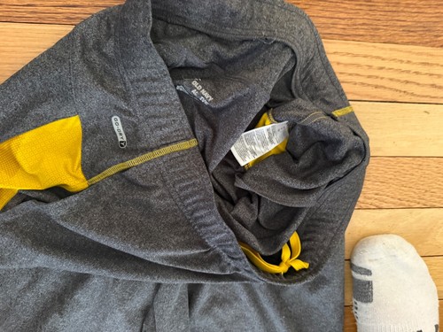 Old Navy Go-Dry Active Grey & Yellow Athletic Shorts | Men’s Size S Small - Picture 2 of 2