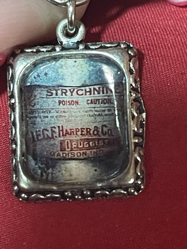 Pulsera Steam Punk Gótico Dije Dr Plague Herramientas Sangrientas Cáliz Venenoso 7-1/2 QQ2 - Imagen 4 de 22