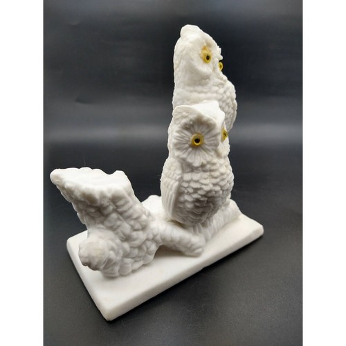 Signed Vintage White Alabaster Horned Owls Figurine – 4.25” – Made in Italy - Picture 3 of 12