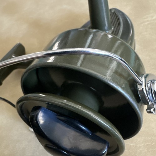 VINTAGE COMPAC #100 SPINNING REEL NOS - Picture 6 of 14