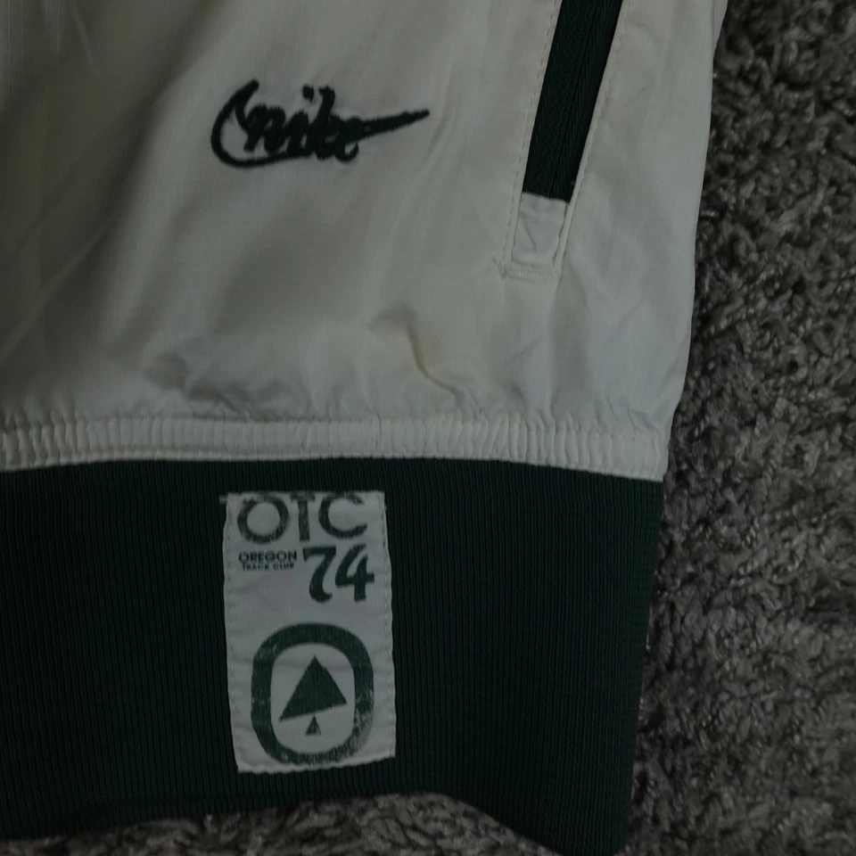 Jaqueta Nike Oregon Ducks Adulto Grande Clube de Pista Retrô Zíper Completo com Capuz - Imagem 4 de 4