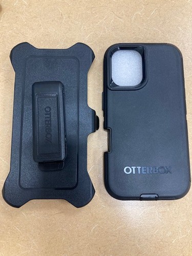 Otterbox Defender Case for iPhone 16 Black with Holster - Picture 3 of 3