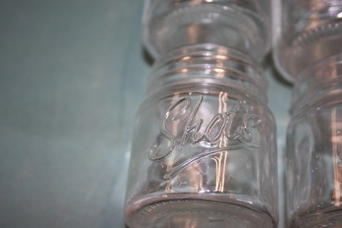 shot glass lot of 29 26 are glass - Picture 6 of 15