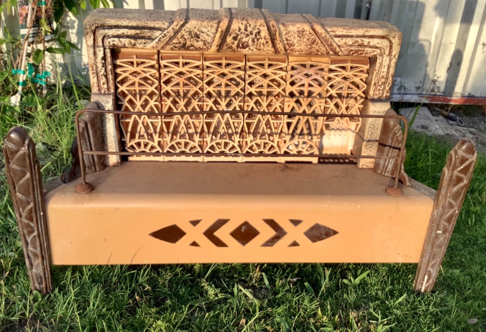 Antique Victorian A.F. Thompson Gas Radiant space heater ceramic grates