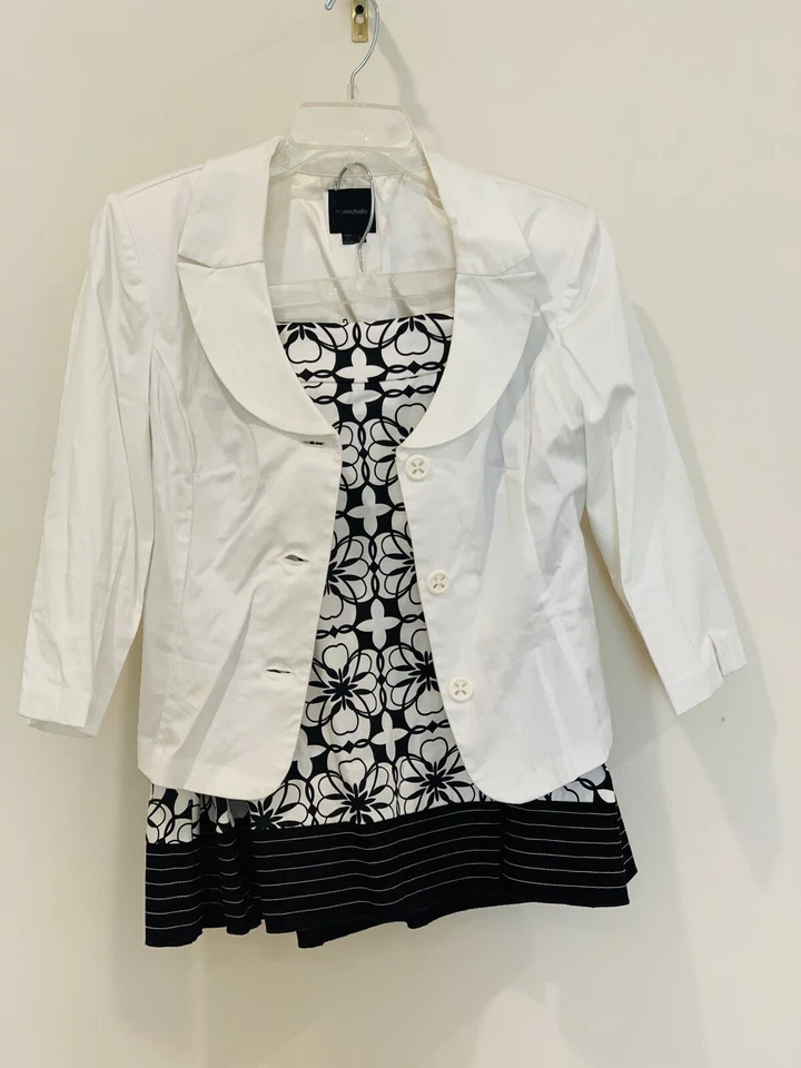 Traje Falda Mujer Blanco Elegante Con Patrón Floral Blanco y Negro - Talla 11 Foto 2 de 4