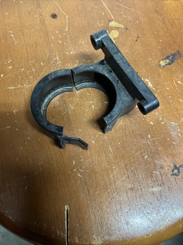 BMW E30 M3 325 318 DIAGNOSTIC PLUG BRACKET ENGINE HARNESS FIREWALL CONNECTOR OEM - Picture 5 of 6