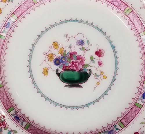 Royal Doulton URN Bread Plate - Picture 3 of 4