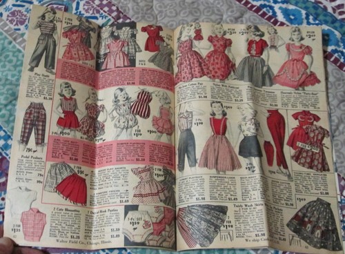 Vintage Walter Field's Summer Book of 1958 Bargains Catalog Fashion & Housewares - Picture 8 of 11