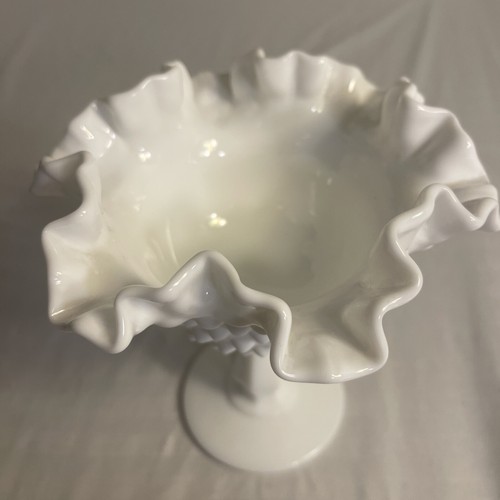 Vintage Fenton White Milk Glass Hobnail Candy Dish Scalloped Ruffled - Picture 2 of 6