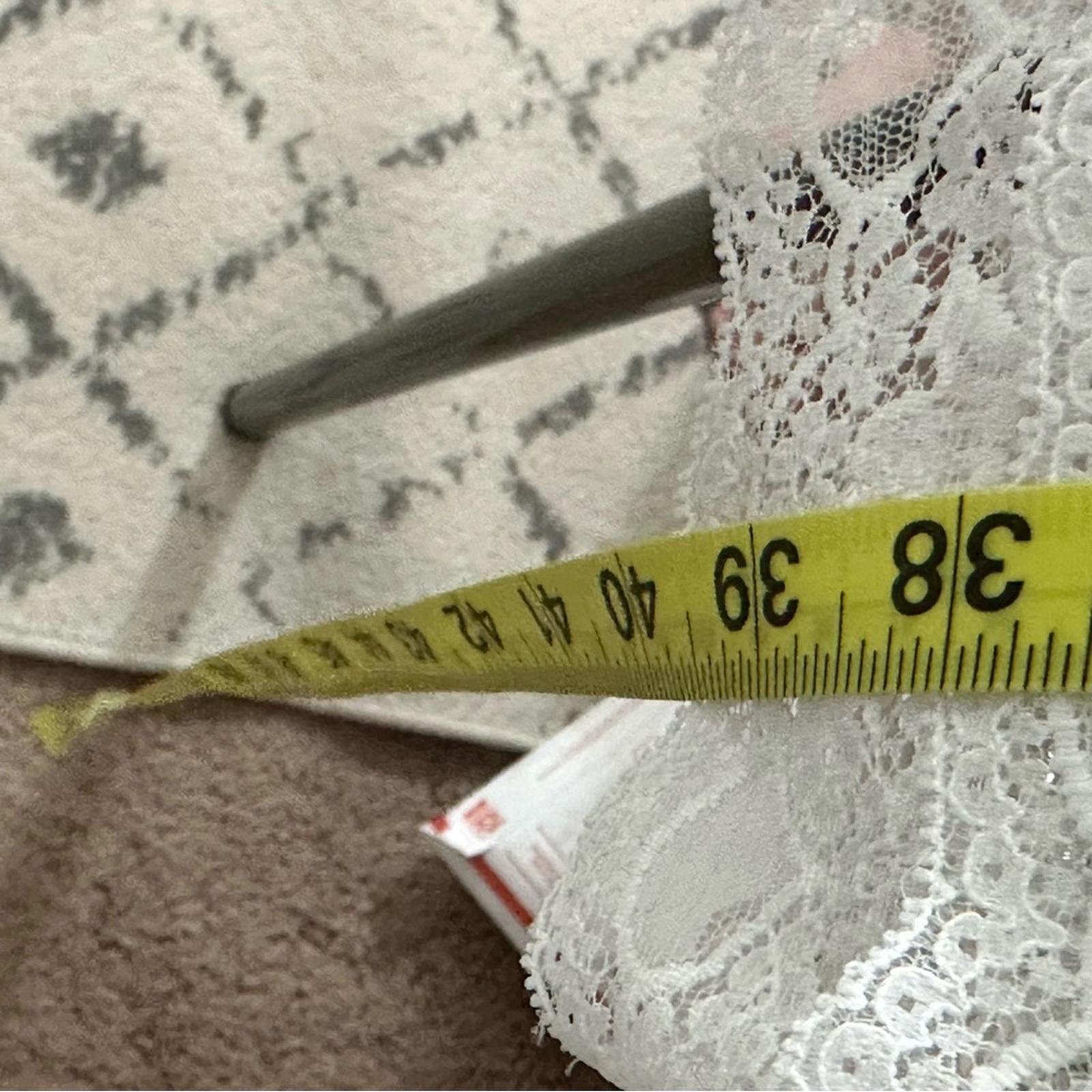 Picture 5 of 6