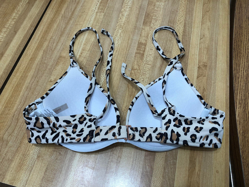 Parte superior de bikini acolchada Shade & Shore talla 34B con estampado de animales beige - Imagen 4 de 6