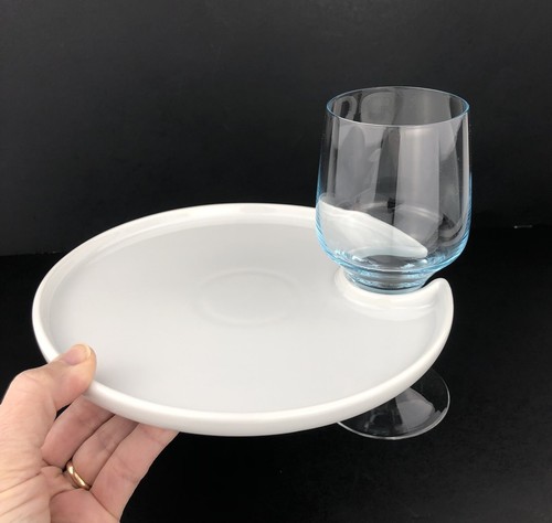 Plato de vino y aperitivo Pottery Barn GREAT WHITE MINGLING (8) soporte de vidrio - Imagen 16 de 17