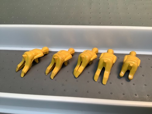 Vintage Slot Car Racing Driver Figures 1/24 Scale Plastic Rare - Picture 2 of 2