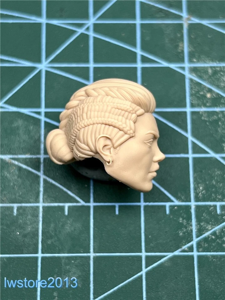 Cabeza de viuda negra esculpida 1:18 Yelena Belova para cuerpo de figura de acción femenina de 3,75" Foto 4 de 4