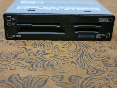 OEM Dell W816M W812M G7V21 19 way Media & Flash Card Reader SD, xD, CF, & more ≗ - Picture 2 of 3
