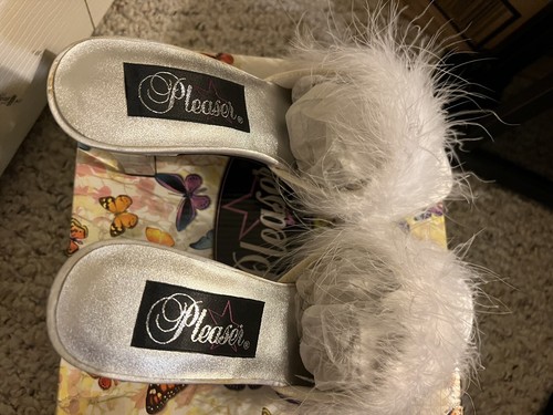 Nuevo con caja Pleaser Romance blanco piel satinada/blanco talla 8. Tacones de 4 - Imagen 6 de 7