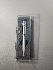 TWIE Diode Red Laser Pointer  Flashlight Writing Pen S/N: KAI2012 NEW 