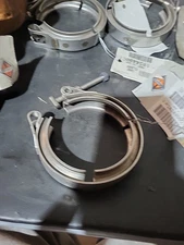 INTERNATIONAL 1824400C1 CLAMP, V- BAND