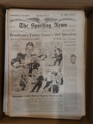 Lot of 19 vintage 1947-1960 THE SPORTING NEWS Baseball Newspaper Magazines - Picture 5 of 19