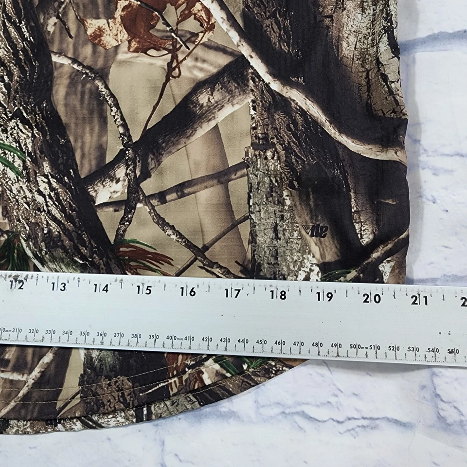 Under Armour MENS SIZE M Real Tree AP HD Camo Hunting Button Shirt 2011 Outdoors - Image 3 of 4
