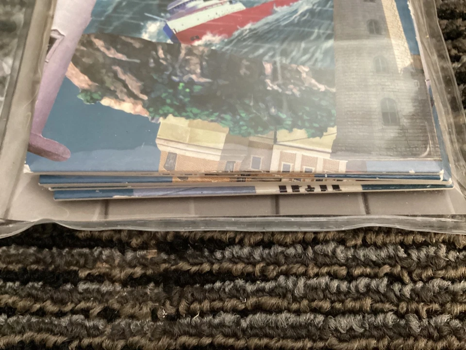 B Dazzle Great Lakes Lighthouses Scramble Squares 9 Piece Puzzle - Image 4 of 4