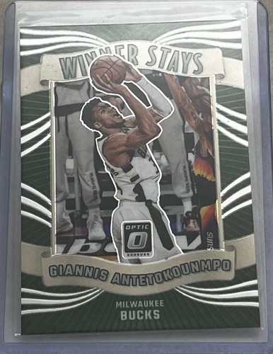 Tarjeta de baloncesto verde Giannis Antetokounmpo 2023-24 Optic Winner Stays #1 Bucks - Imagen 1 de 2