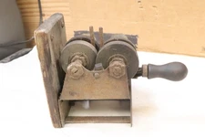 Antique Old Knife Blade Sharpener Hand Crank Spengler Mechanical Tool Pencil