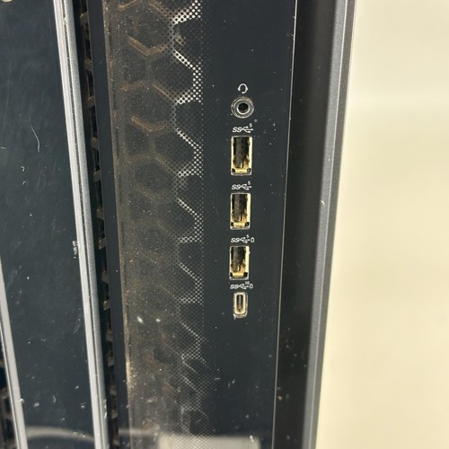 Dell Alienware Aurora R14 3.8GHz Ryzen 7 5800X 16GB 1TB RTX 3080 Ti Excellent - Picture 4 of 7