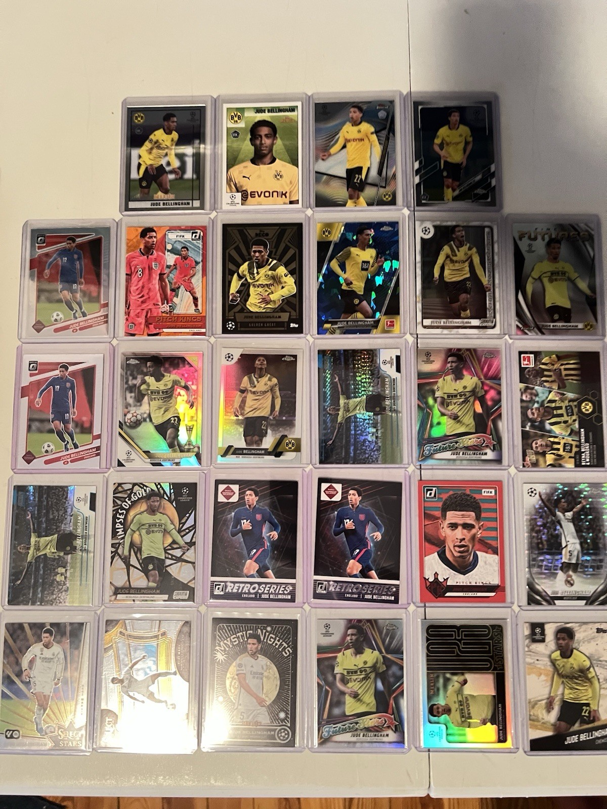 Jude Bellingham Lot Of 28 Rookie Insert Refractor World Cup England SP view 1