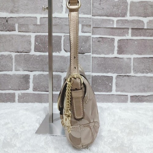 Coach Soho Signature One Schultertasche Champagner Gold Gebraucht Sanft Authentisch Japan - Bild 17 von 24