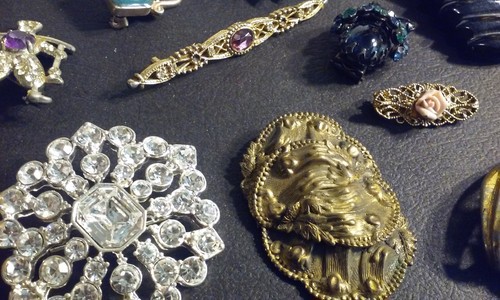 Junk Drawer Lot 30 Unique Retro Ladies Costume Fashion JEWELRY ALL Wearable - Bild 12 von 19