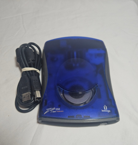 Iomega Zip 250 Z250USBPCMBP USB Powered External Disk Drive w/ USB Cable, WORKS