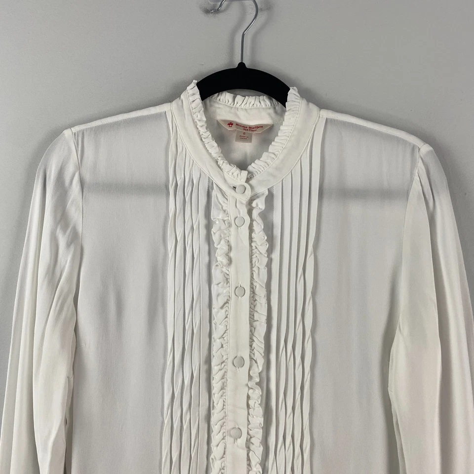 Camisa Brooks Brothers Pintuck Volantes Abotonada Talla 6 Blanca Viscosa Manga Larga Foto 2 de 4