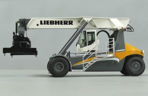 NZG 1:50 Liebherr LRS545 Container Handler Alloy Model - Picture 2 of 5