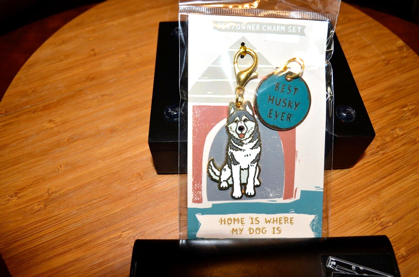 NEW *BEST HUSKY EVER* DOG CHARM SETKEY CHAIN HUSKY IMAGE & CHARM eBay