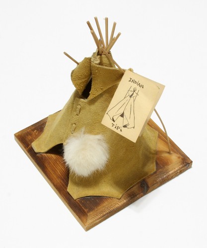 Running Horse Trading Co Native Indian Tipi Genuine Leather On Wooden Base 9.5" - Picture 4 of 7