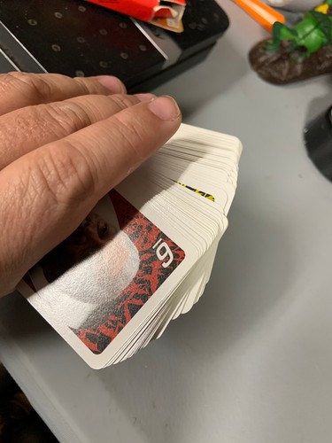 Batman Begins Uno- w/ all 112 Cards - Picture 7 of 7