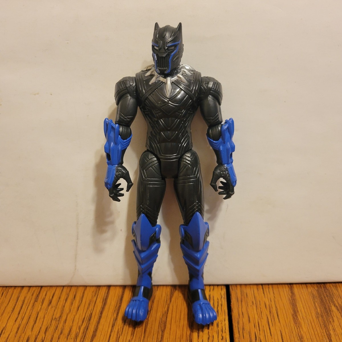 Marvel Avengers Mech Strike Black Panther 6 Inch Action