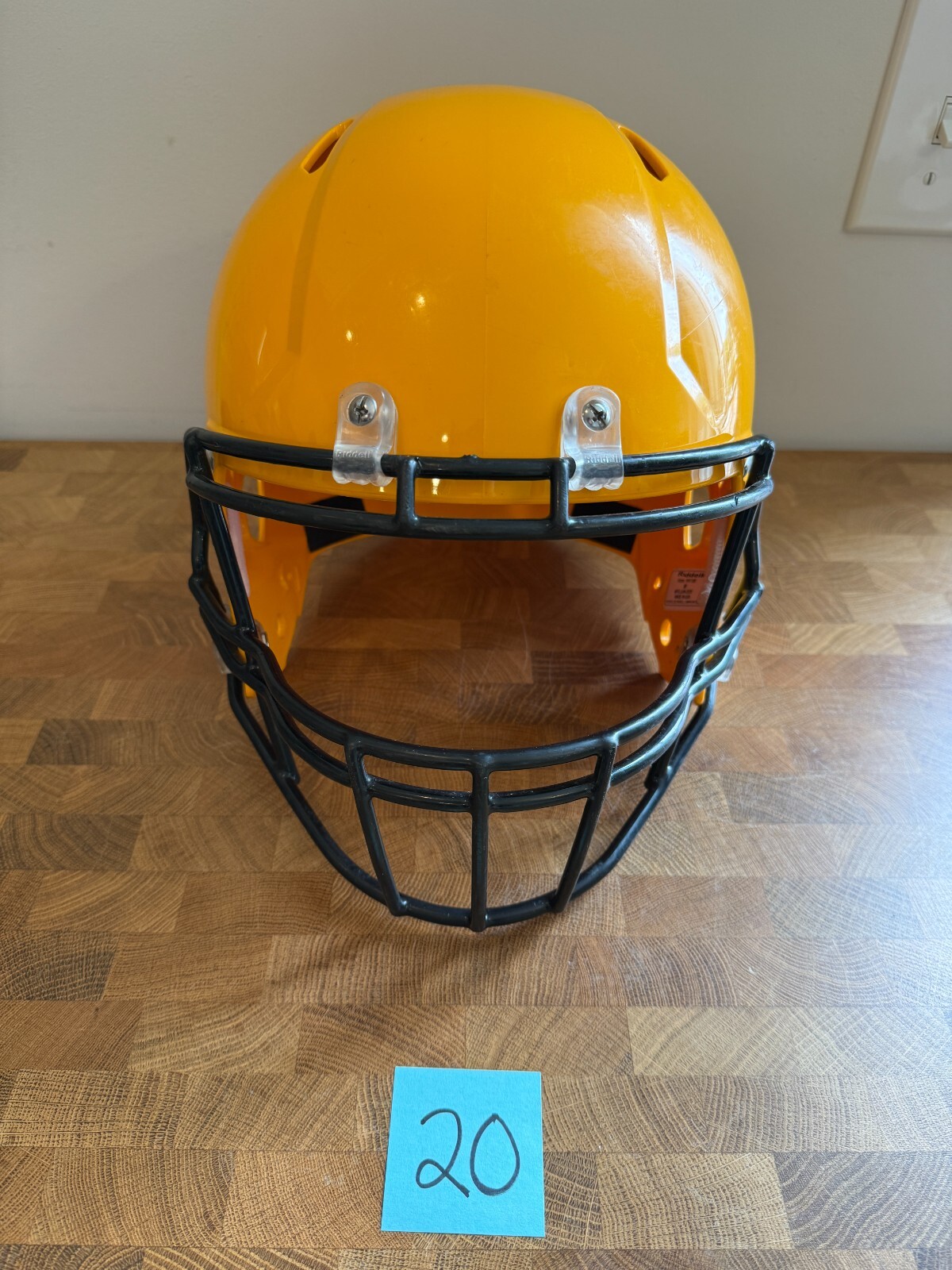 Bild 1 von 9