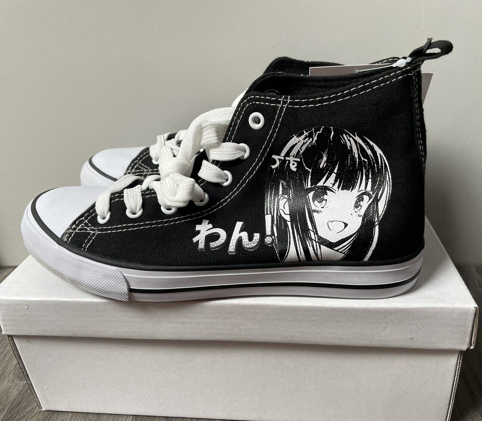 Picture 1 of 6