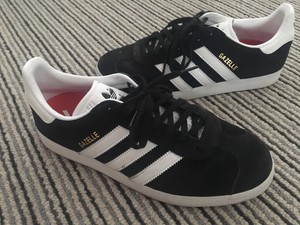 adidas gazelle noir blanc cuir