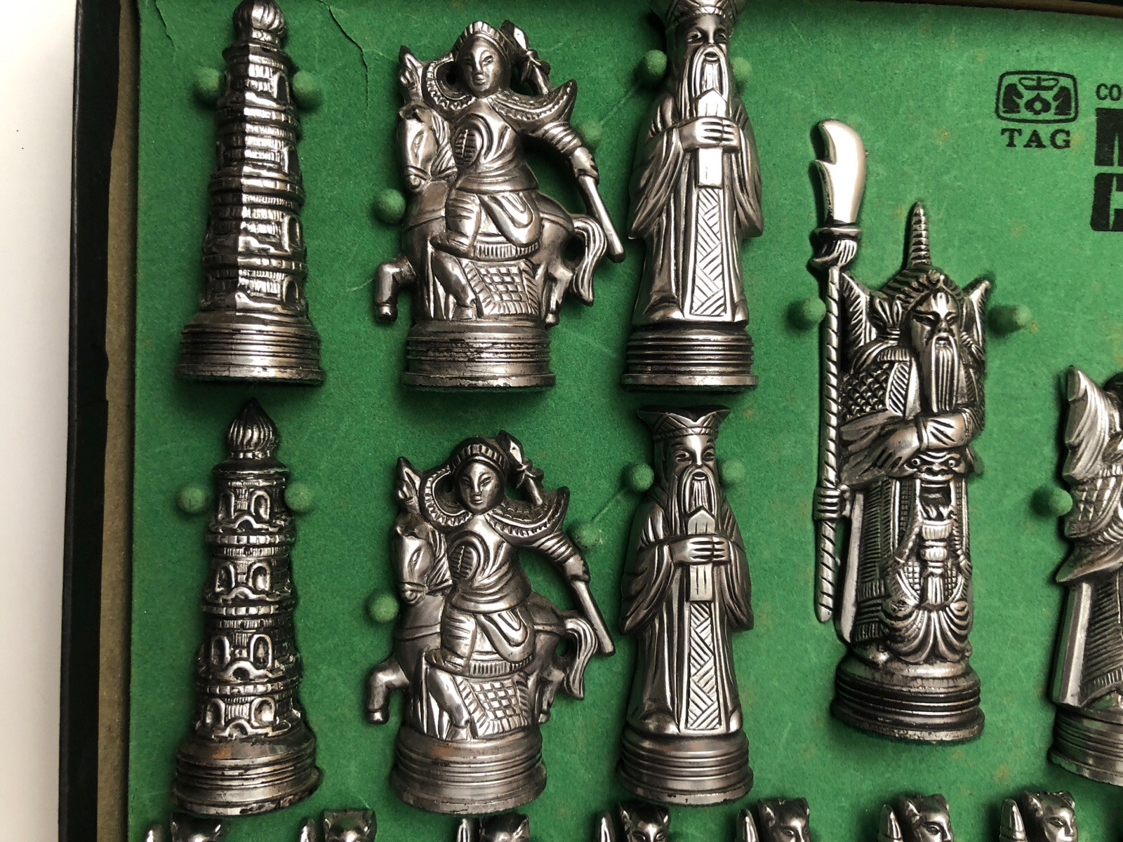 Vintage TAG Antique Mandarin Chess Set Presentation Edition Metallic